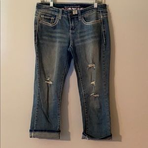 Maurices 30” Distressed Capris